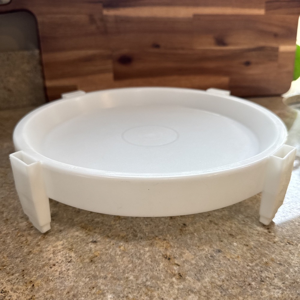 Tupperware Pie Saver #511‎ Divide-A-Rack Pie Stacker
